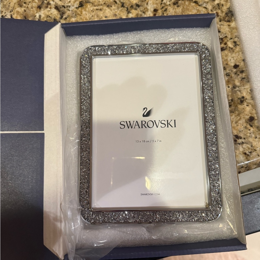Swarovski Silver Crystal-Embellished Frame